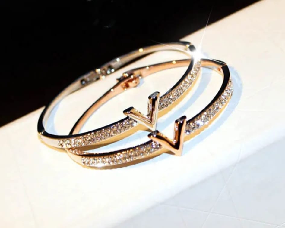 Fancy V-Shaped Stainless Steel Bracelet