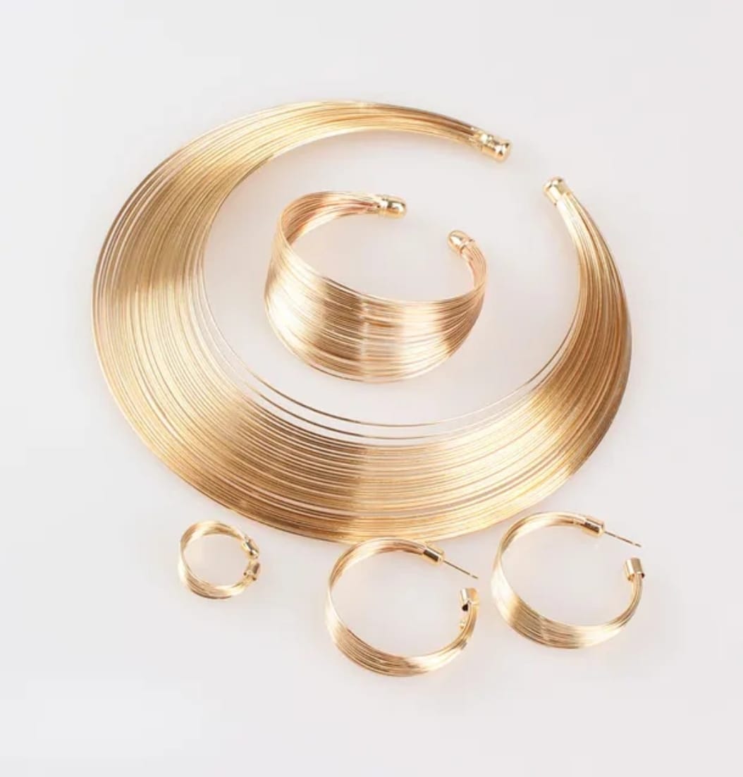 Fancy & Unique 4Pcs Jewelry Set