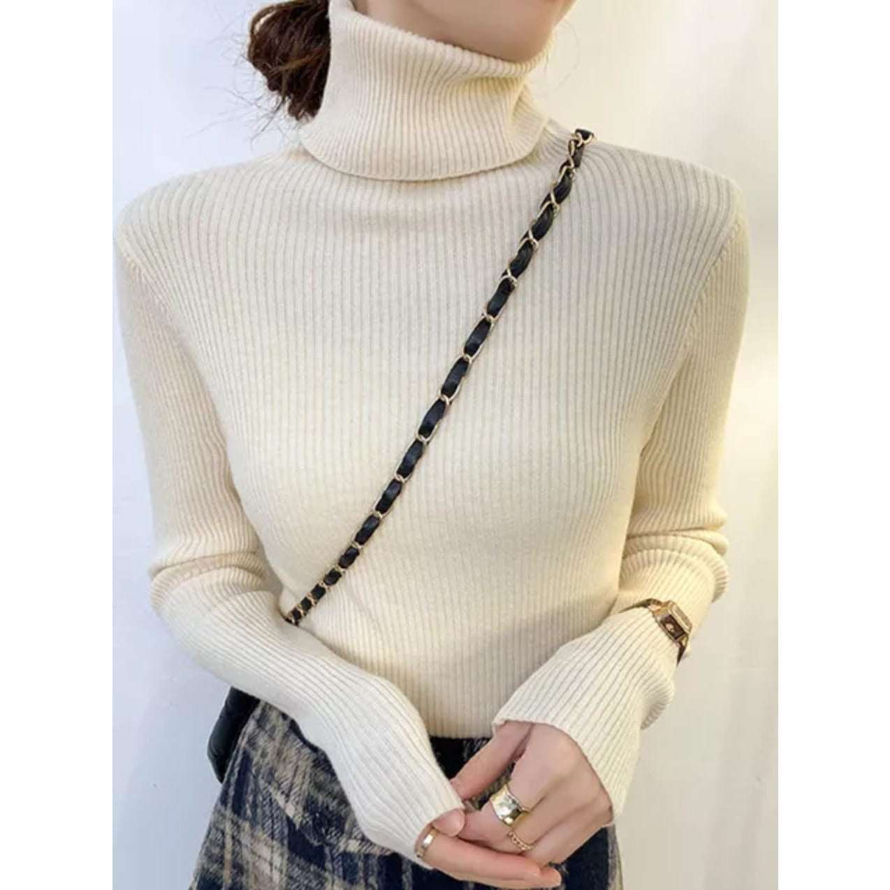 Slim Super Stretchy Short Turtleneck Sweater